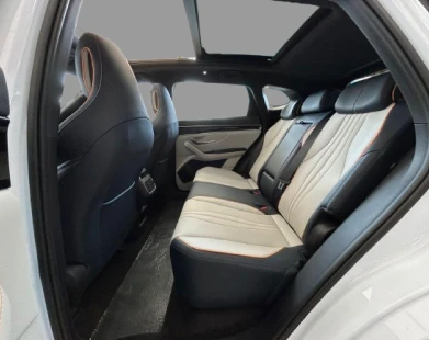 Conectividade Avançada para uma Experiência Integrada - BYD Song Plus Conectividade Avançada para uma Experiência Integrada - BYD Song Plus